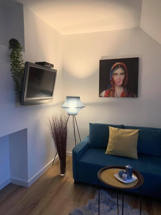 Ferienwohnung Szepty Mansardy Thorn Exterior foto