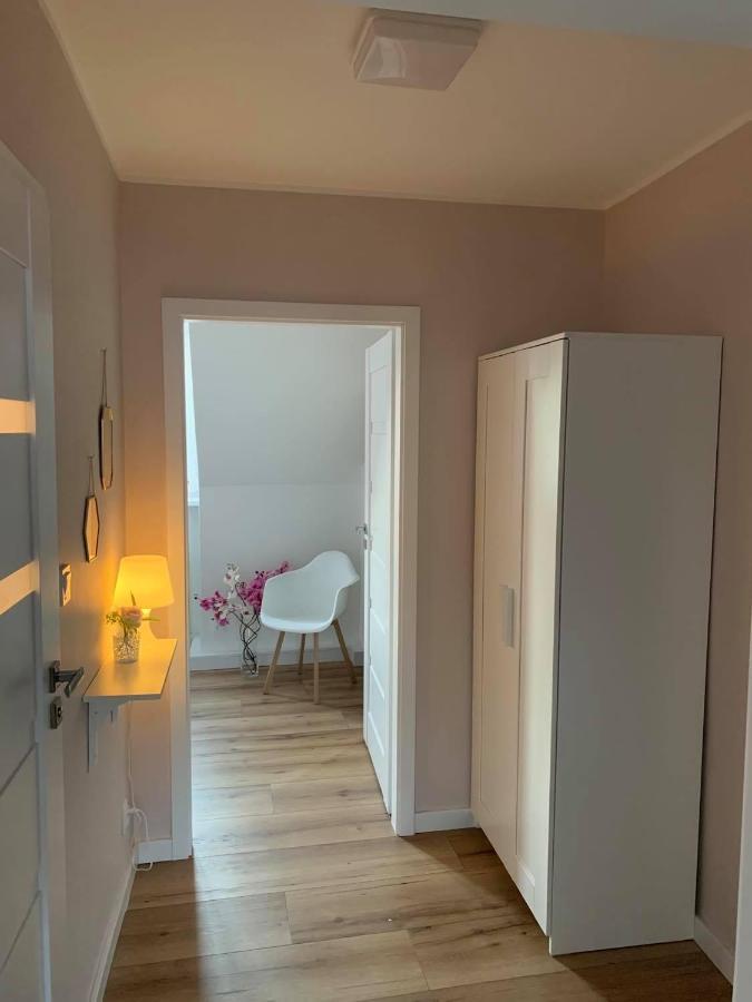 Ferienwohnung Szepty Mansardy Thorn Exterior foto