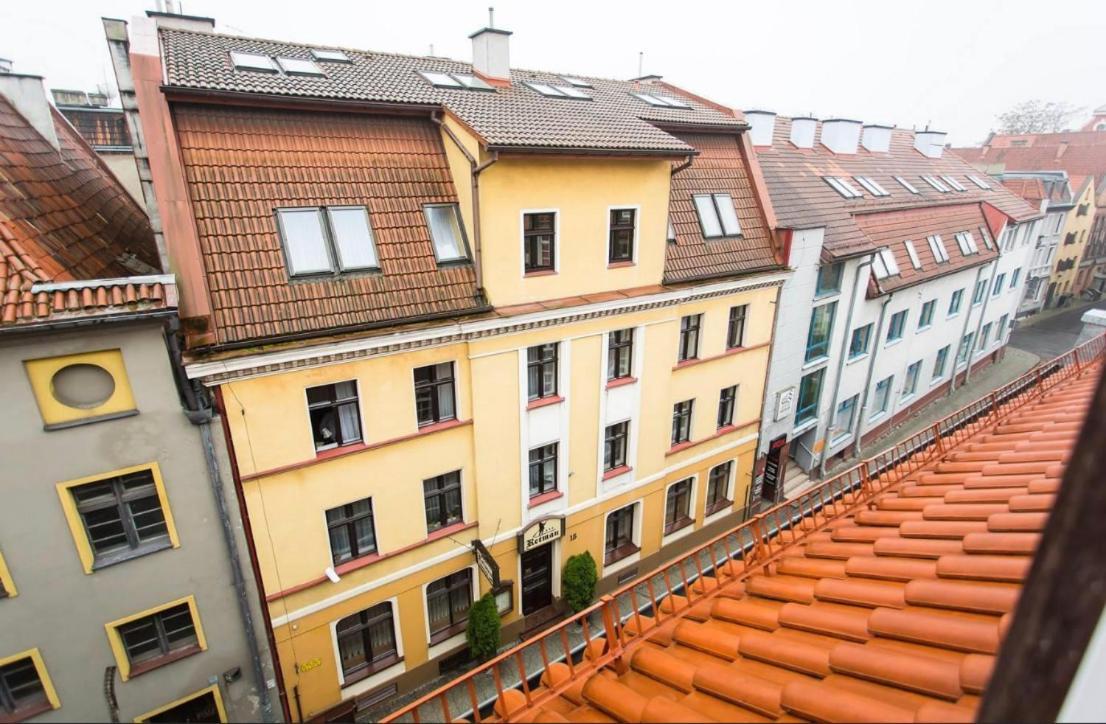 Ferienwohnung Szepty Mansardy Thorn Exterior foto